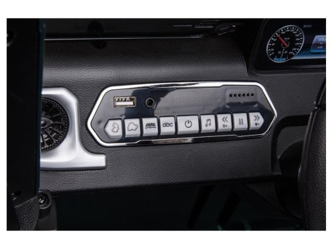Samochód na akumulator Mercedes G500 czarny Samochód na akumulator Mercedes G500 czarny