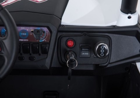 Auto Na Akumulator Jeep XMX603 Różowy MP4 Auto Na Akumulator Jeep XMX603 Różowy MP4
