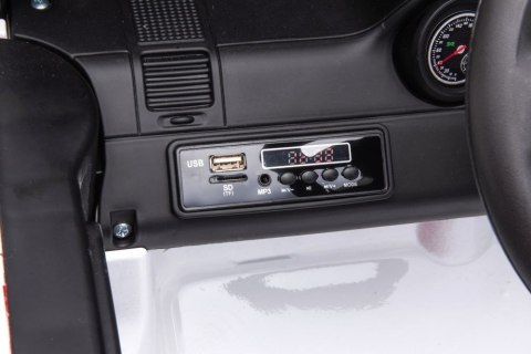 Auto Na Akumulator Mercedes Benz G63 6X6 Biały Auto Na Akumulator Mercedes Benz G63 6X6 Biały