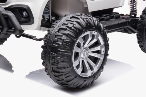 Auto Na Akumulator Mercedes DK-MT950 4x4 Biały Auto Na Akumulator Mercedes DK-MT950 4x4 Biały