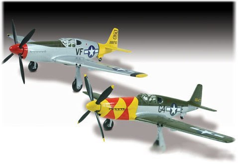 Model Plastikowy Do Sklejania Lindberg (USA) Samolot P-51 Mustang Model Plastikowy Do Sklejania Lindberg (USA) Samolot P-51 Mustang